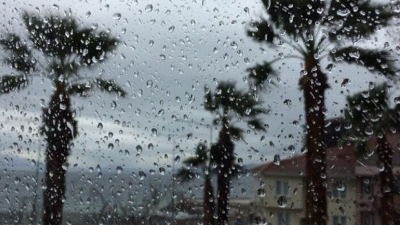 Meteoroloji'den kuvvetli yağış ve fırtına uyarısı