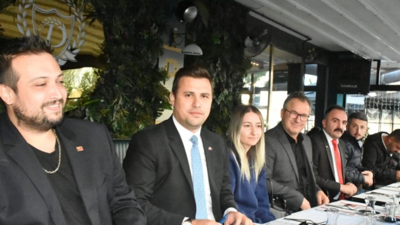 MHP Süleymanpaşa İlçe Başkanı Üretürk, basın mensuplarıyla bir araya geldi