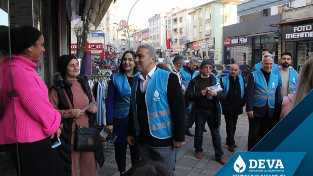 DEVA'nın Mavi Yeleklileri Derince’de Esnafı ziyaret etti