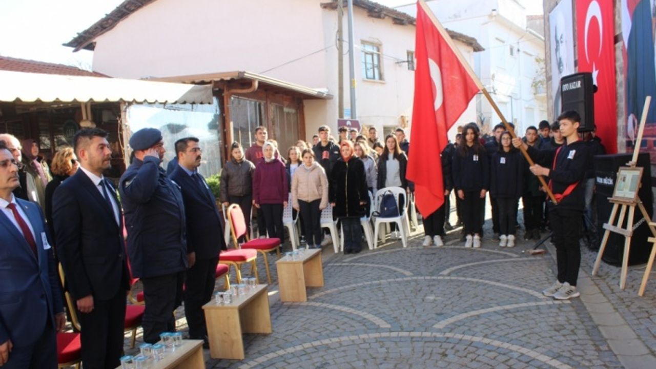 Milli şair Mehmet Akif Ersoy, doğum yeri Bayramiç'te anıldı