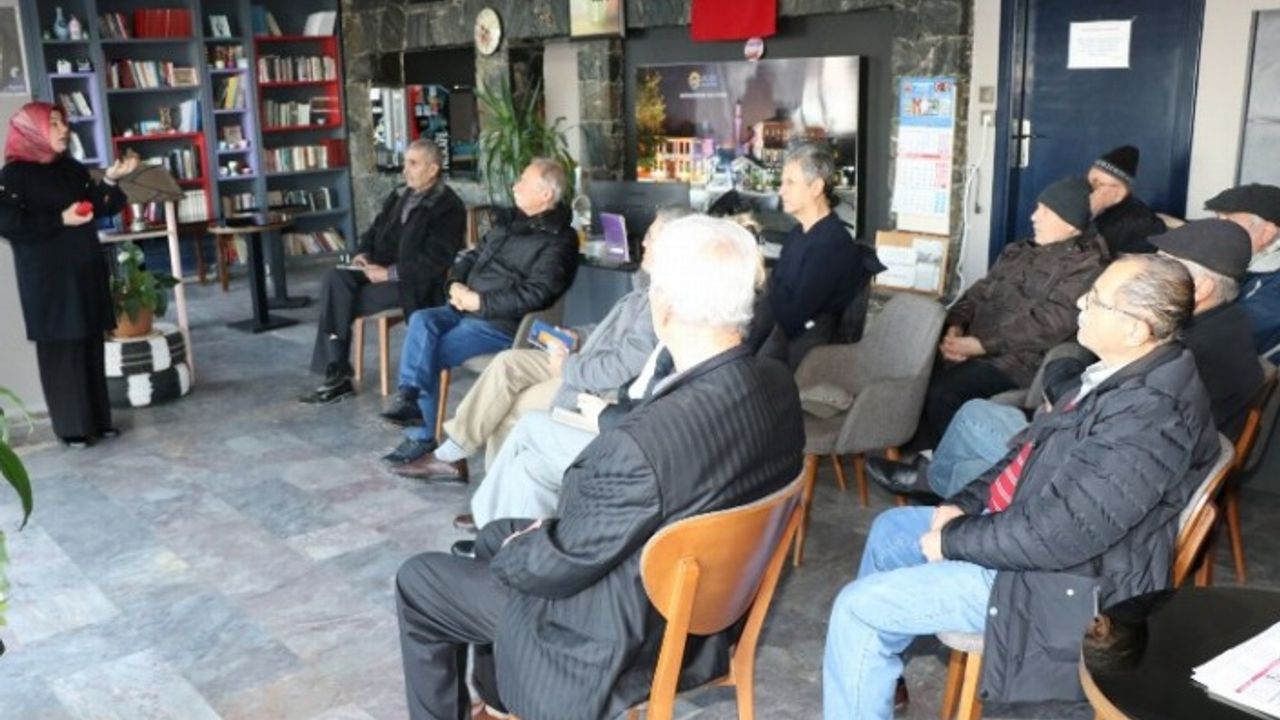 Kocaeli'de 65 yaş üstü 'internet kurdu' oluyor