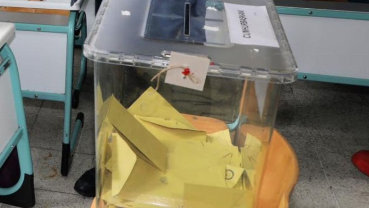 Yurt dışı oylar ilk tura oranla rekor kırdı... Sandıklarda son dakikalar