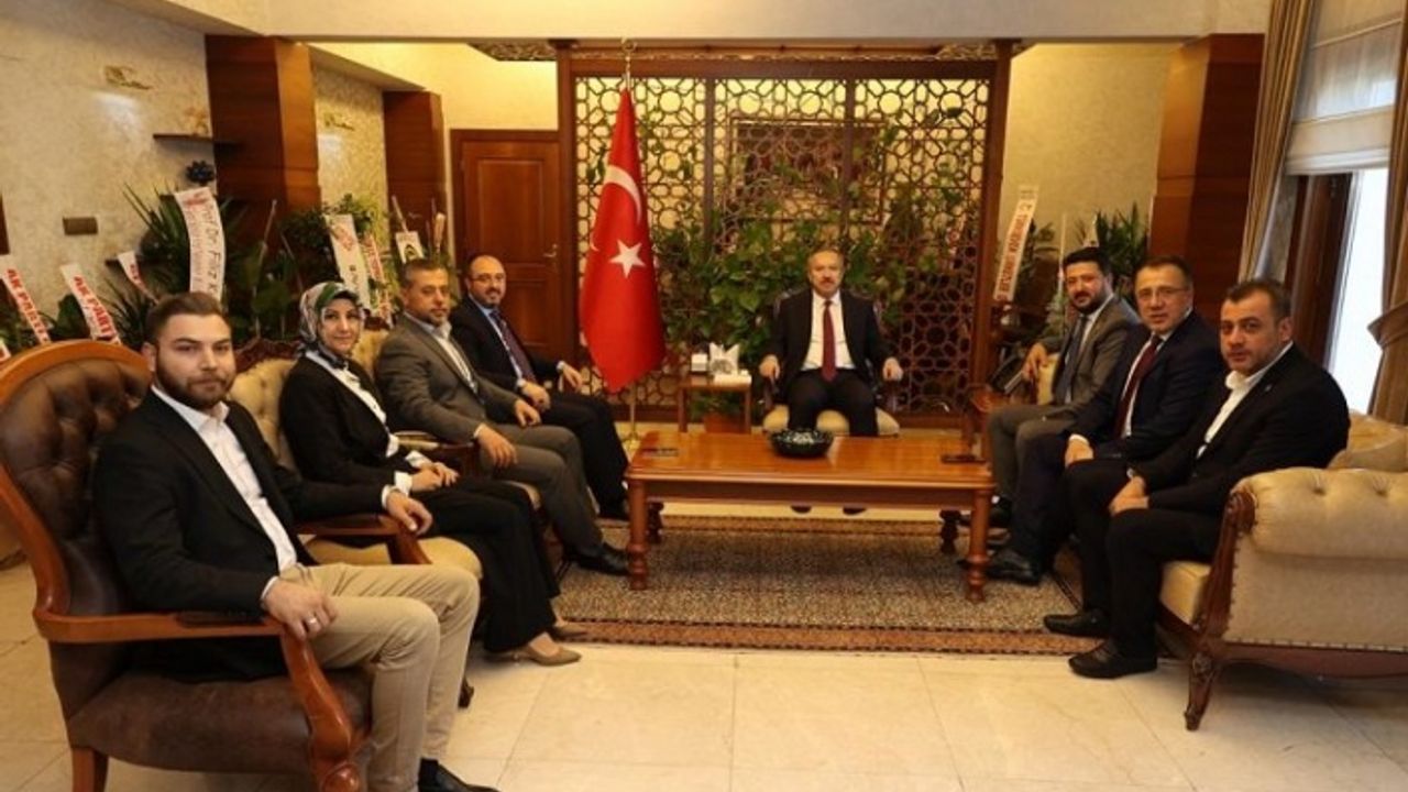 AK Parti Nevşehir'den Vali Fidan'a ziyaret