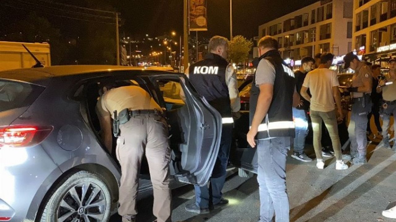 Düzce'de sıkı denetim... 40 sürücüye 71 bin lira ceza yazıldı