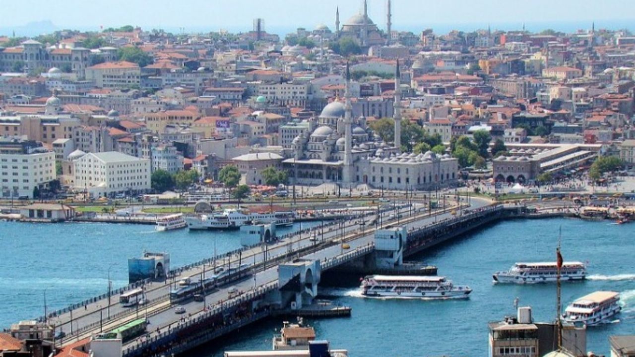 Galata Köprüsü'ne 29 yıl sonra ilk bakım