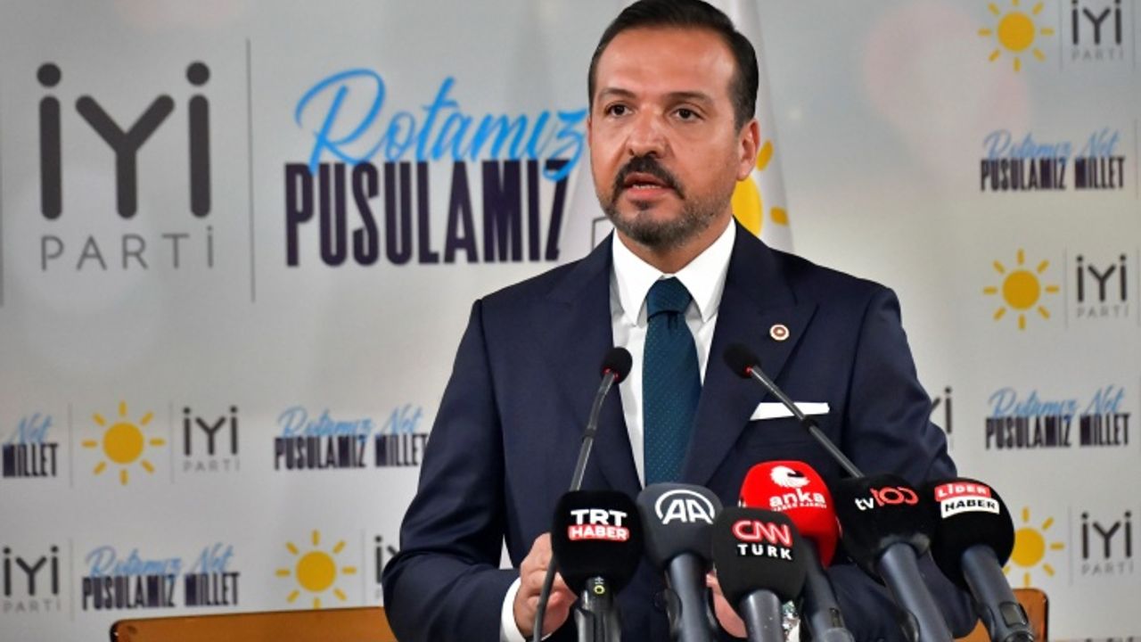 İYİ Partide Belediye başkan adayı olmak isteyen il ve ilçe başkanları 01 Ekim’e kadar istifa edecek