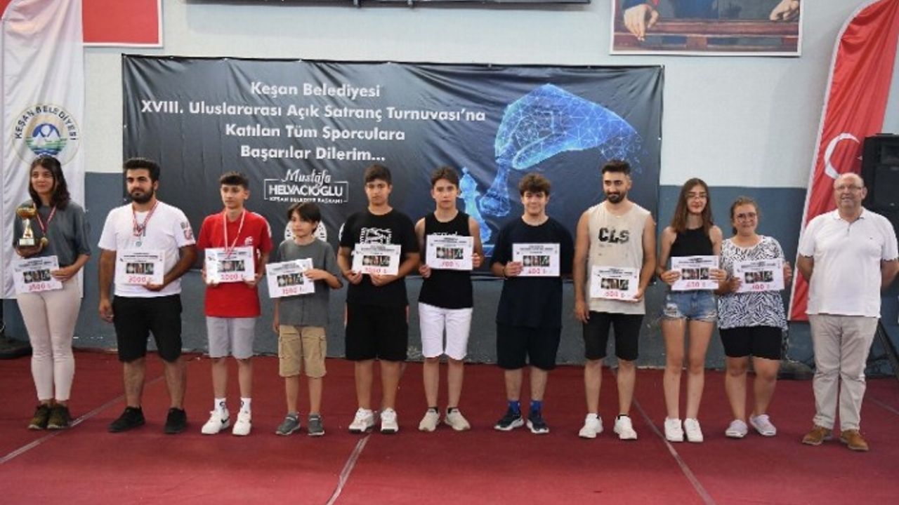 Keşan'da açık satrançta uluslararası 18. buluşma sona erdi