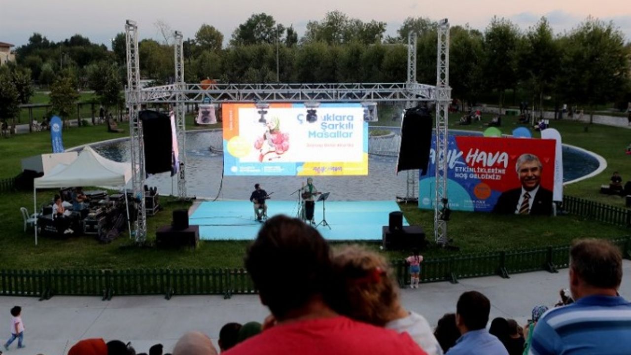 Sakarya'da Açık Hava Sahnesi’nde eğlence dolu hafta sonu