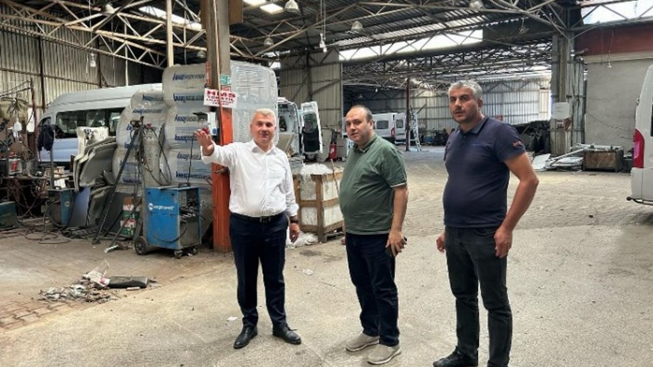 AK Partili vekil Canbey'den Balıkesir'de esnaf ziyareti