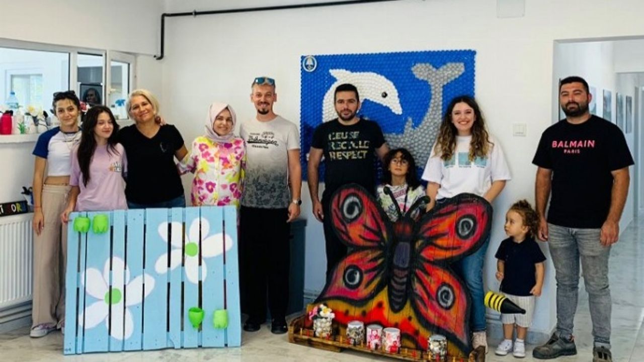 Bursa Mudanya'da atıklar saksı ve süs eşyasına dönüştü