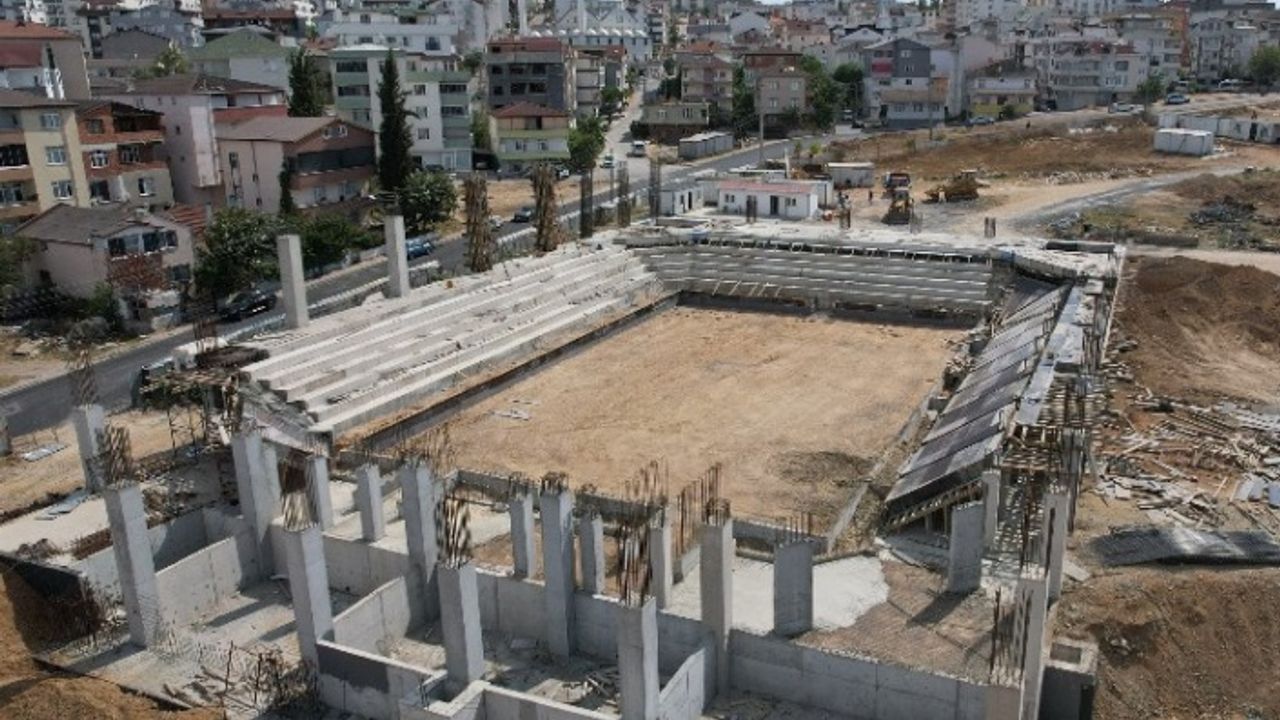 Çayırova'da yeni spor salonu şekilleniyor