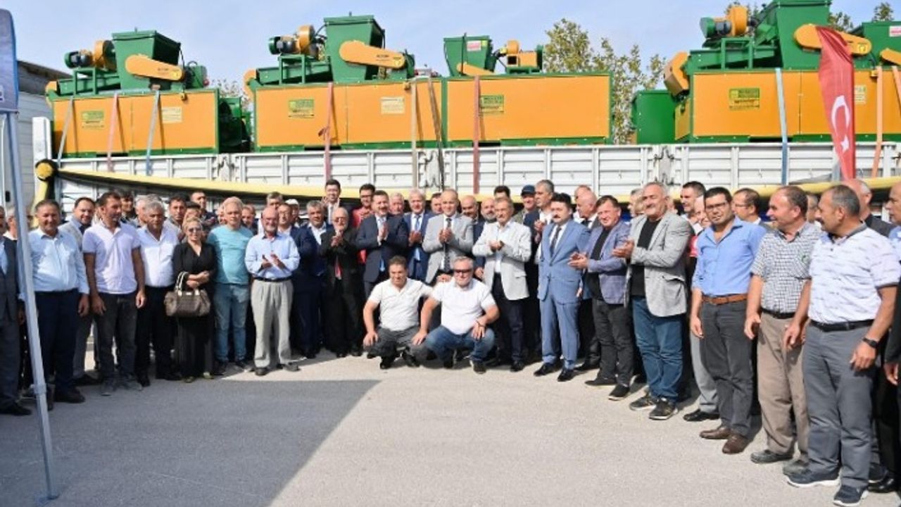 Çiftçiye bir hibe daha! Selektörle tohum ekecekler