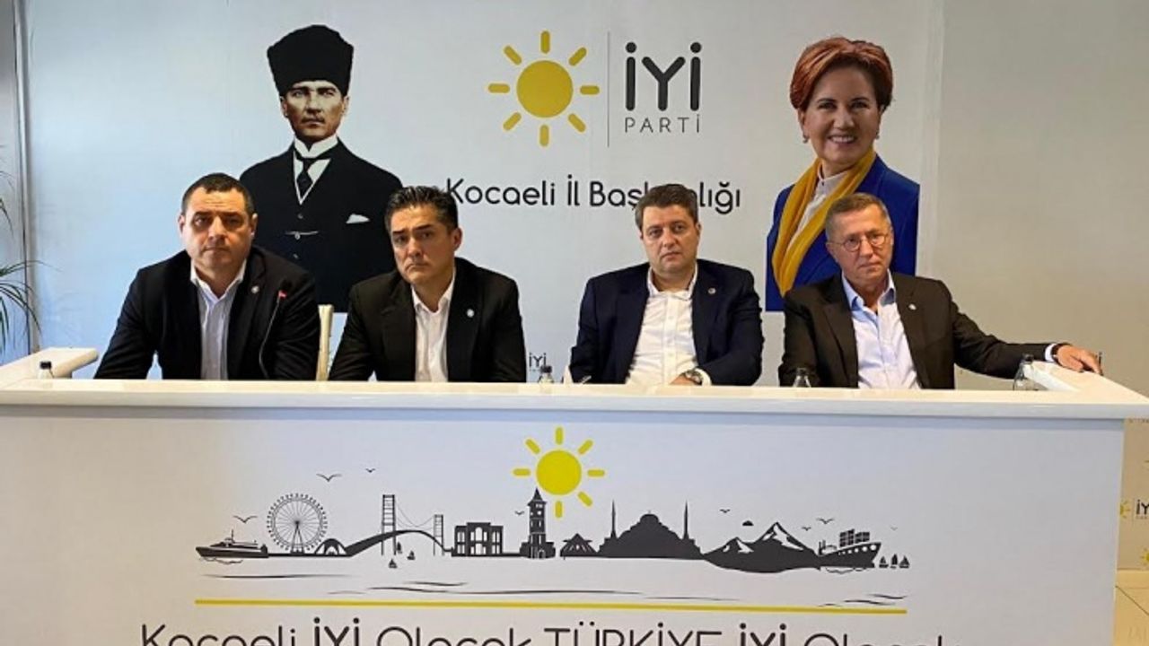 İYİ Partili Buğra Kavuncu, Kocaeli İl Teşkilatını ziyaret etti