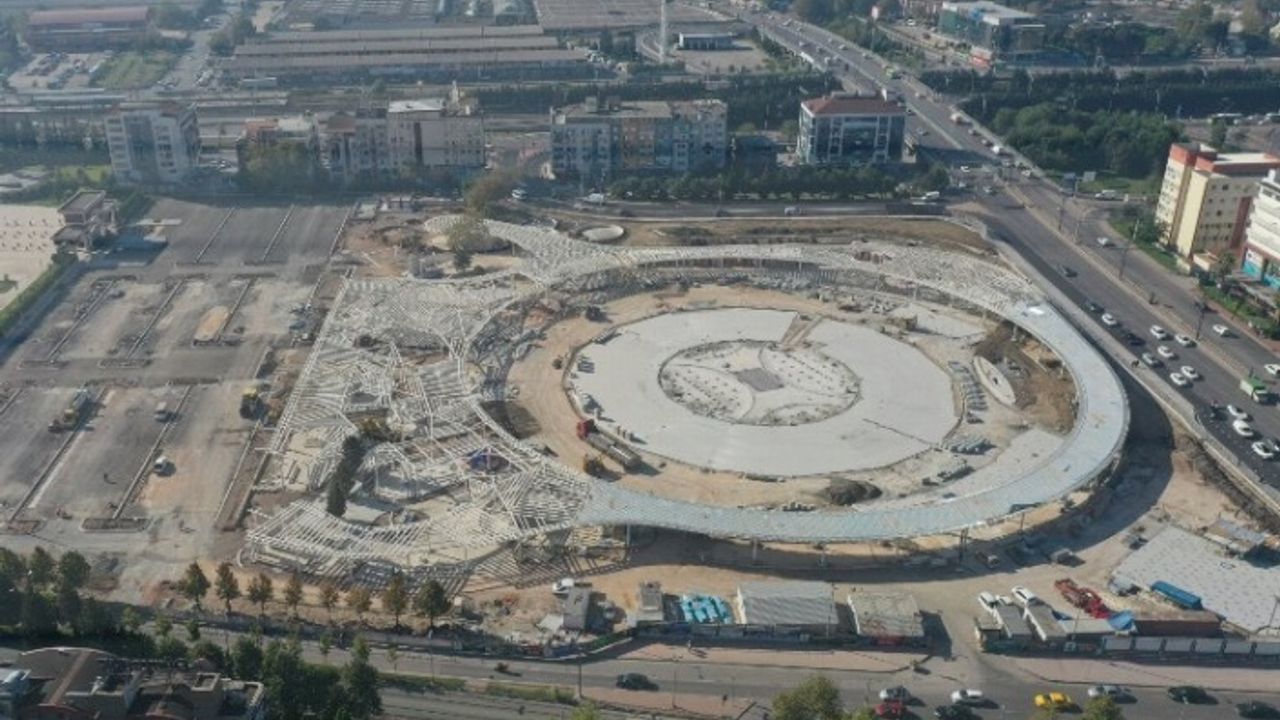 Kocaeli Milli İrade Meydanı'ndaki otoparkta sona yaklaşıldı
