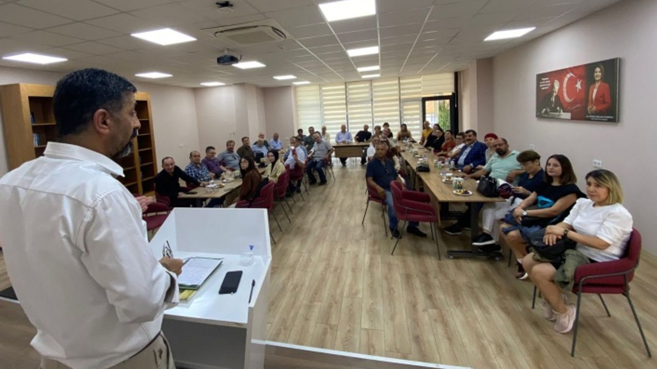 Okur yazar buluşmalarının bu haftaki konuğu "Hafız Osman Saraç" oldu