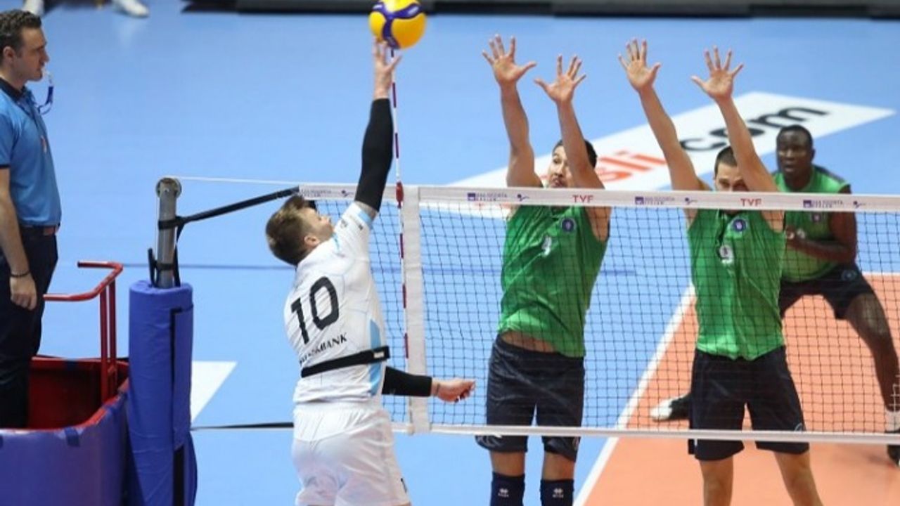 TSYD Bursa Voleybol Turnuvası'nda ikinci gün tamamlandı