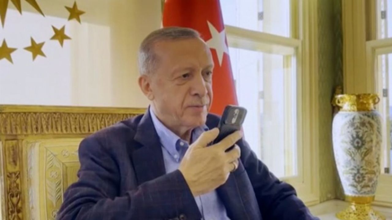 Cumhurbaşkanı Erdoğan'dan A Milli'lere tebrik telefonu