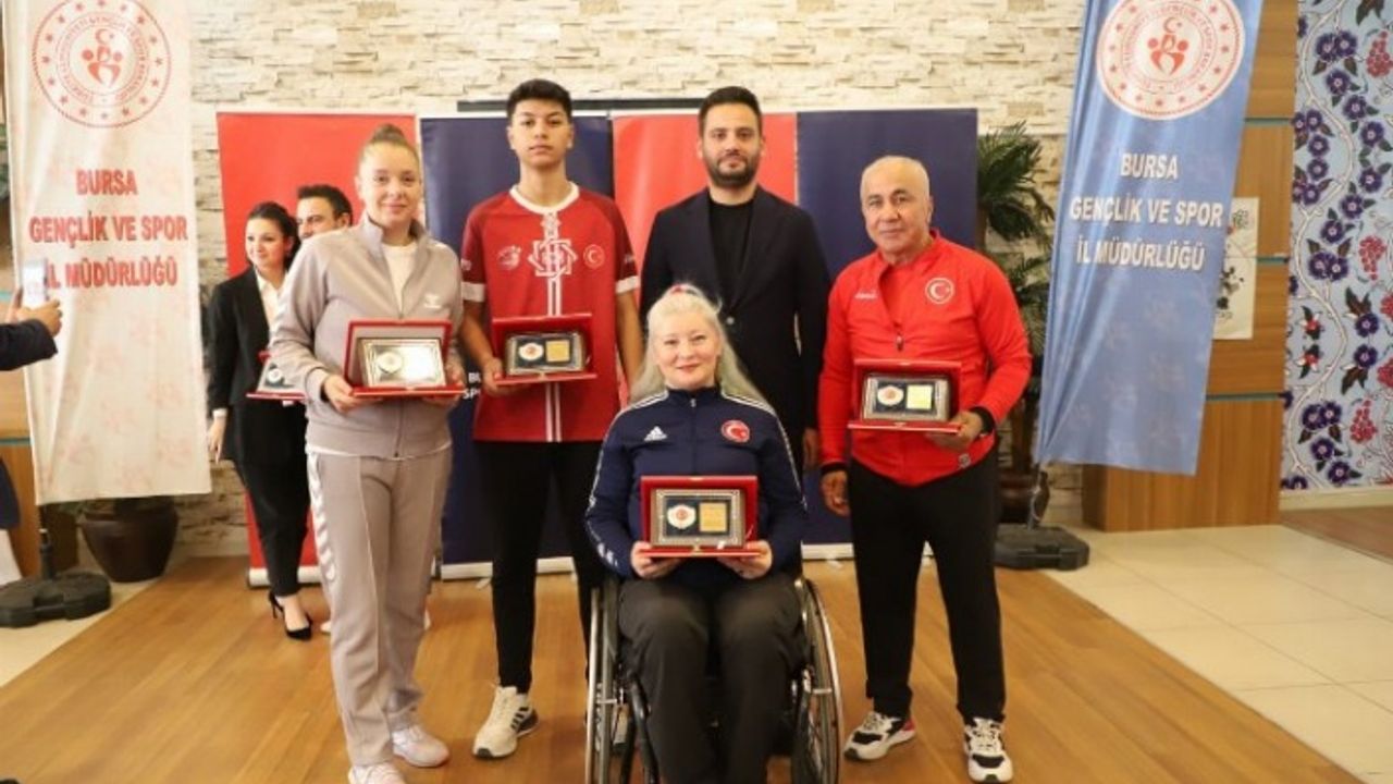 Sporun ‘en’leri yine Bursa Büyükşehir Belediyespor’dan