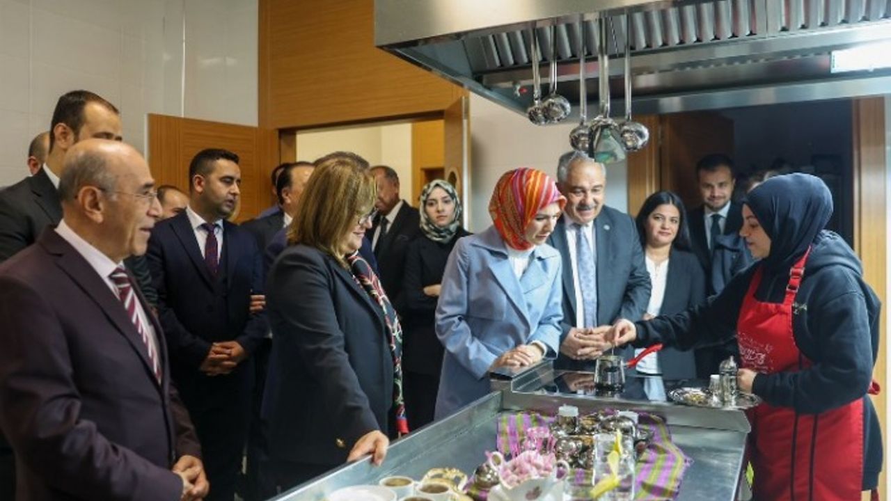 Gaziantep Aile Akademisi'ne Bakan Göktaş'tan inceleme
