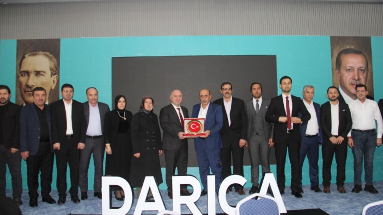 Darıca Erzurumlular Derneği vefa gecesinde buluştu