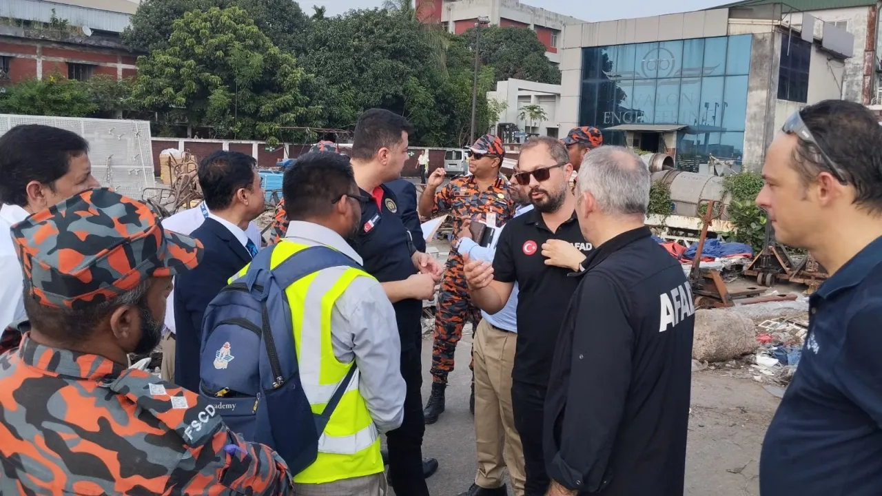 Kocaeli İtfaiyesi'ne Bangladeş'te kritik görev