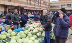 Pazar esnafının sorunları yerinde dinlendi