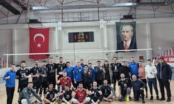 Gebze Voleybol takımı evinde 3-0 galip