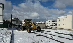 Çayırova’da ekipler kar teyakkuzunda