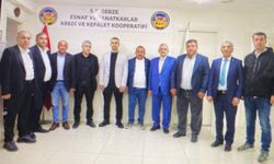 Nejat Kar "A" takımını tanıtarak seçim çalışmalarına start verdi