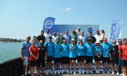 Paletler Darıca’da kulaç attı