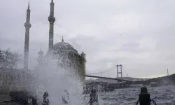 Batı'da sağanak, iç kesimlerde kuvvetli rüzgar