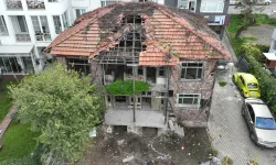 Gölcük'te tarihi yapı kütüphaneye dönüşüyor