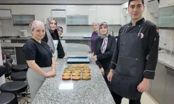 Kocaeli'de yeni pasta şefleri eğitimlerine başladı