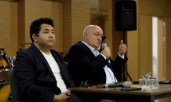 Sakarya'da Tarih Atölyesi Prof. Dr. Ahmet Taşağıl ile başladı