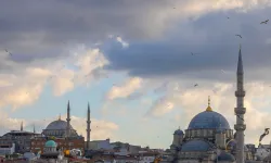 Yurt genelinde parçalı ve bulutlu hava hakim