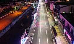 İzmit'te Akarca Caddesi modern görünüme kavuştu