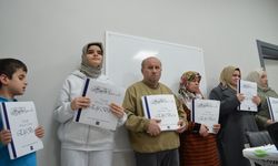 Braile Alfabesiyle Kur’an-ı Kerim’i okumayı öğreniyorlar