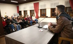 Bursa Osmangazi'de 'edebiyat ve hayat' konuşuldu