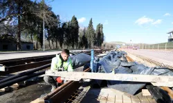 Kocaeli'de raylar Kartepe'ye doğru döşeniyor