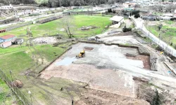 Gölcük Spor Kompleksi'ne ilk kazma vuruldu