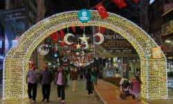 İzmit, Ramazan'ı ışıl ışıl karşılıyor