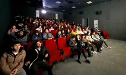 Özel gereksinimli bireyler bu kez sinemada buluştu