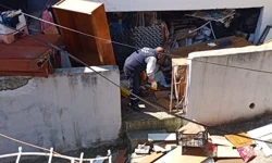 İzmit'te belediyeden çöp eve müdahale