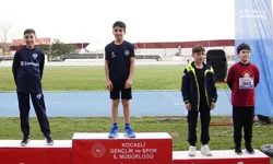 Çayırova'ya atletizmde 2 madalya geldi