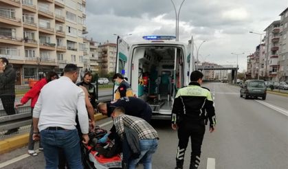 Karamürsel'de panelvanın çarptığı yaya yaralandı