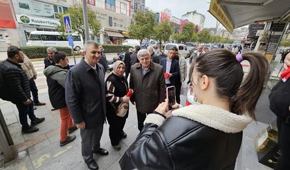 Sezer, “Gölcük’te hizmet siyaseti devam edecek”
