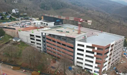 Kartepe'de teleferik otoparkı gün sayıyor