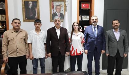 Başkan Ömeroğlu, Wushu şampiyonlarını ödüllendirdi