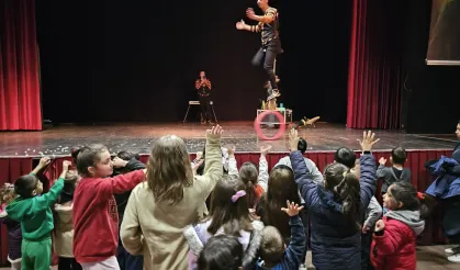 Gölcük’te muhteşem gösteriler