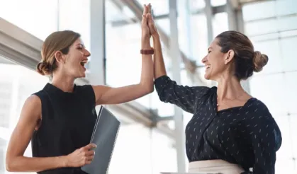 İstatistiklerle eğitim, işgücü ve sağlıkta kadın... Erkeklerden 5,2 yıl daha uzun yaşıyorlar